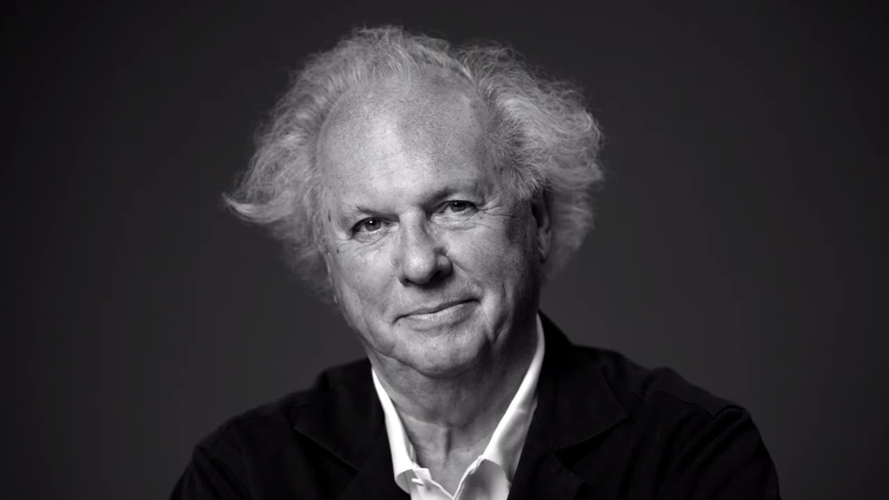 CELEBRITY BY Graydon Carter: N°5, 100 Years of Celebrity  — CHANEL