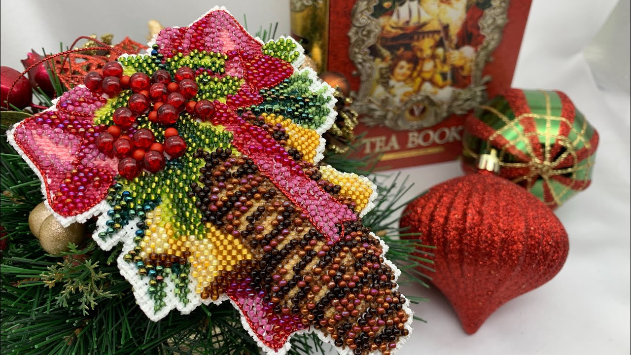 Зимняя вышивка. Царь-шишка 🎄