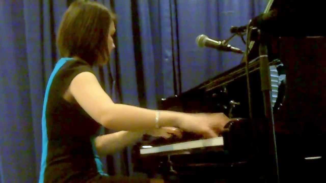 Stephanie Trick - Liza