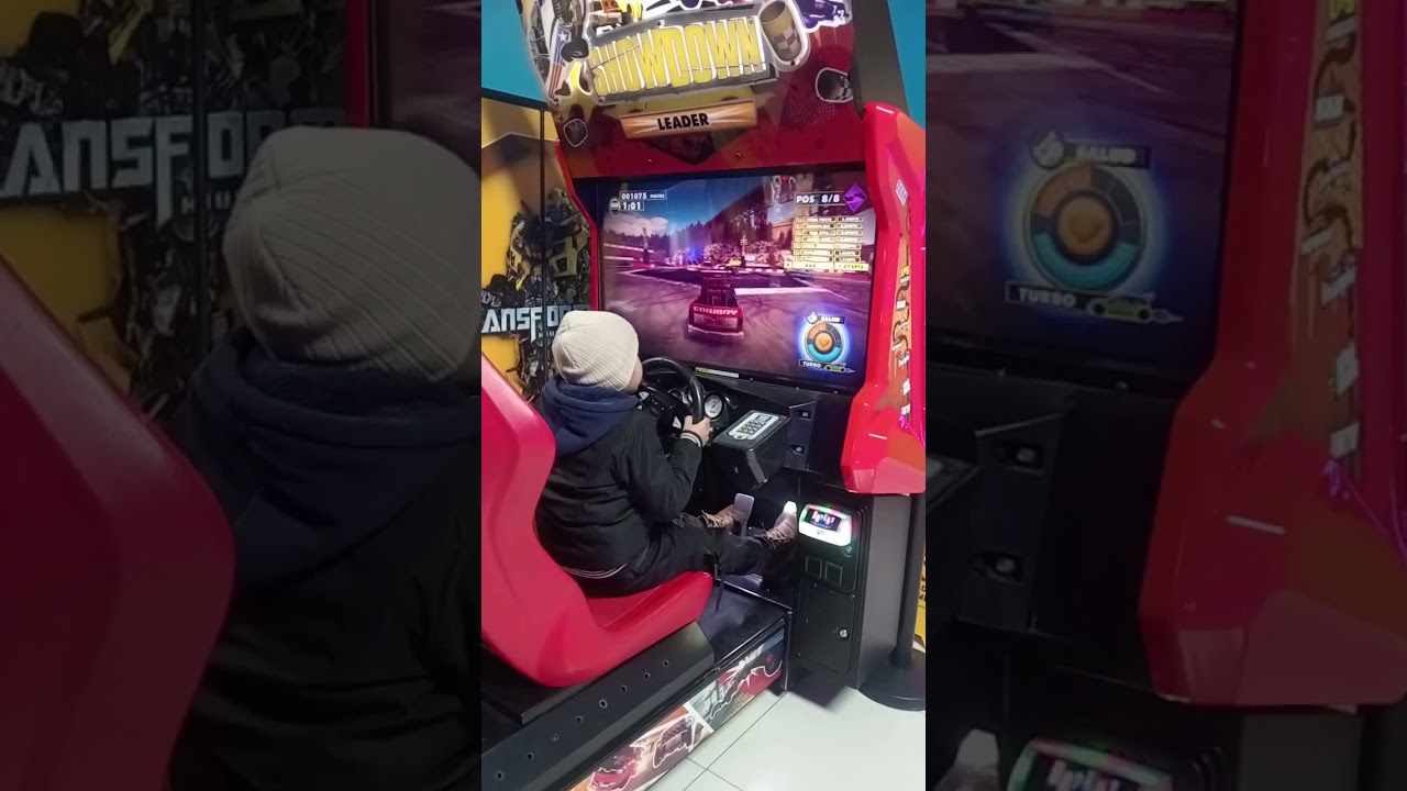 UN RATO DE JUEGOS 🎮🏁🏎️