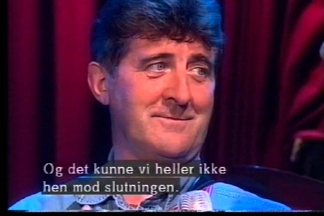 Swinging Blue Jeans medley plus interview