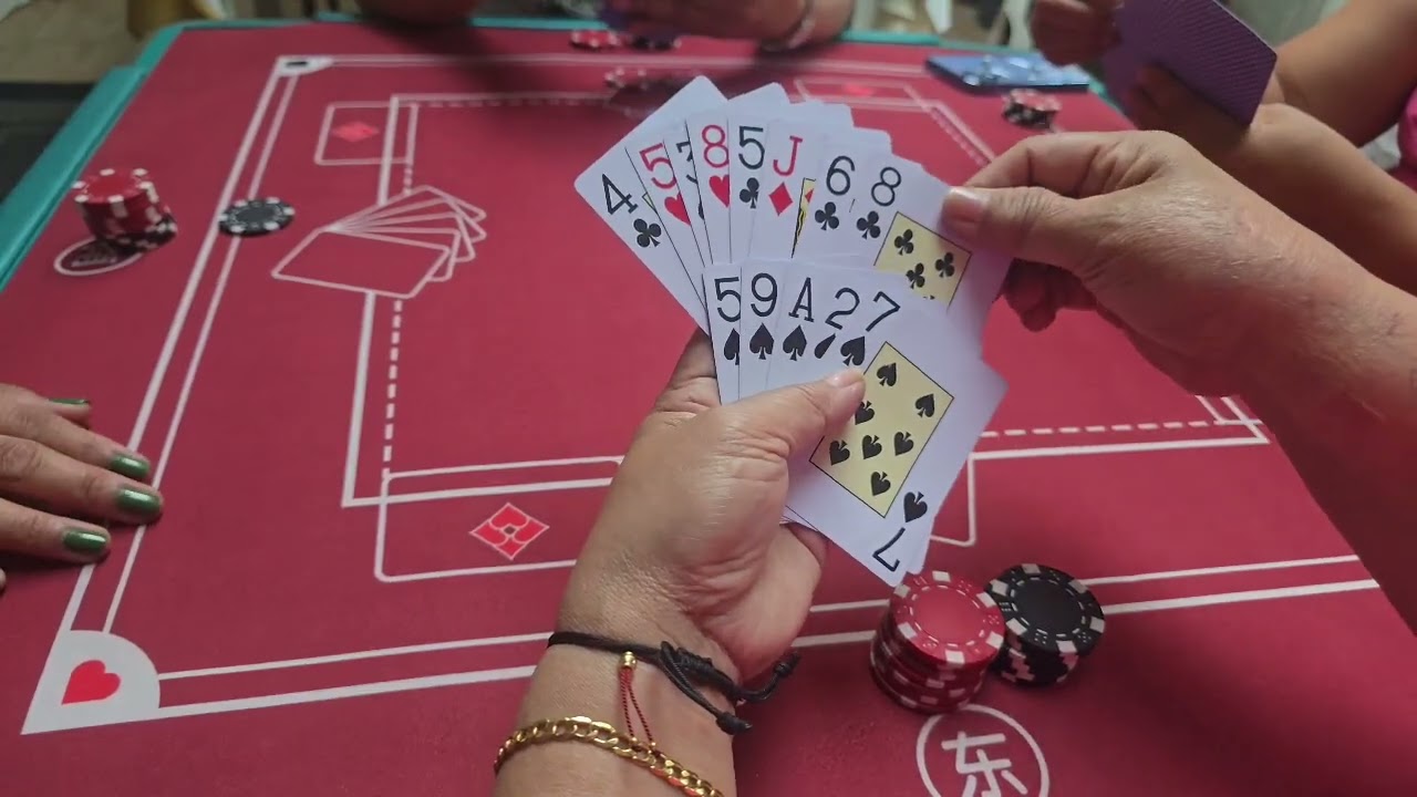 Miss V  PUSOY #games #friendshipbelgium #pusoy #ofwlife #cardgame 