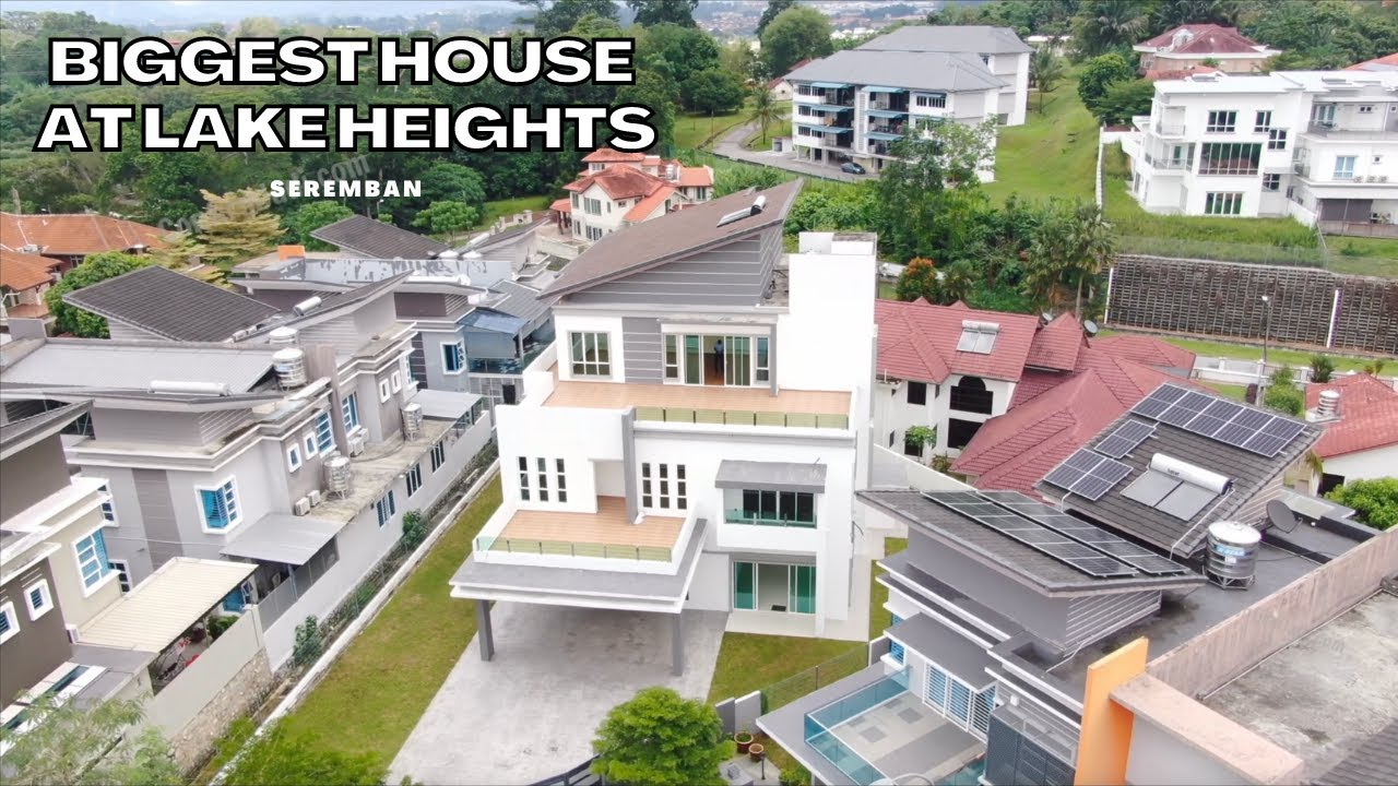 3 Storey Luxury Bungalow for Sale, Seremban (Lake Heights), with Lift and Huge Room & Balcony
