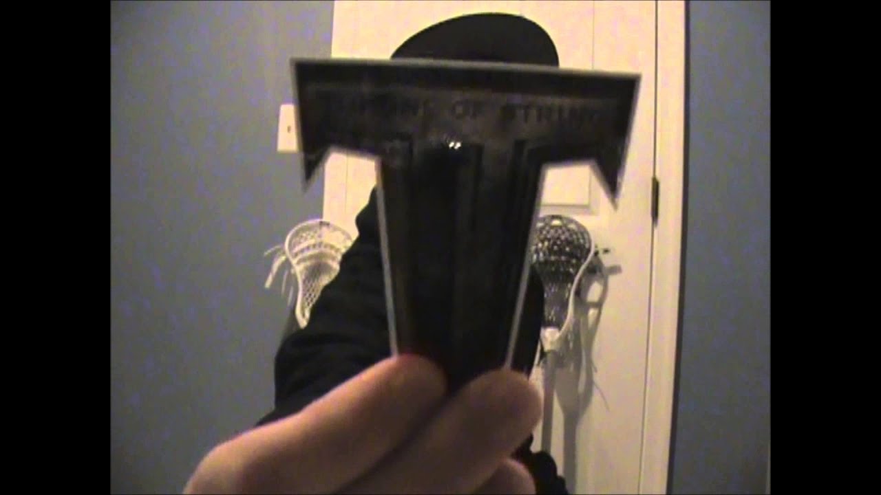 #1 Unboxing- Throne of String
