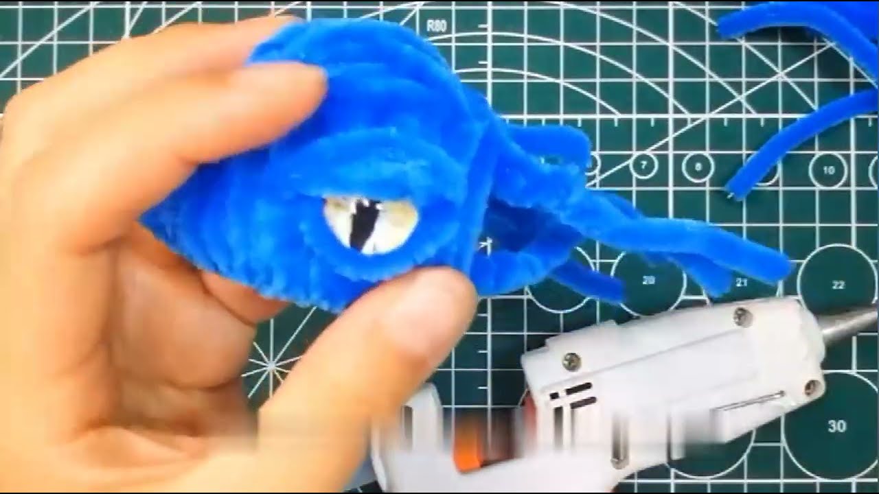 Craft pipe cleaner Dragon Dolls Making Example Tutorial - PART 01- Dragon's Head Building