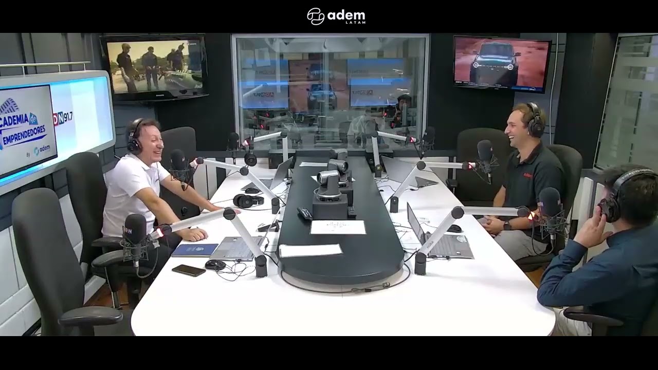 Caso Emprendedor ademLatam con Leo Meyer | Inv: Manuel Eyzaguirre de Kaltemp