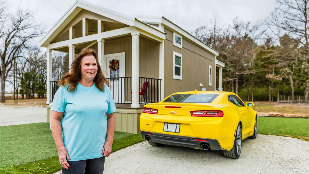 My 15-Foot Wide Tiny Home Has a Huge Downstairs Bedroom