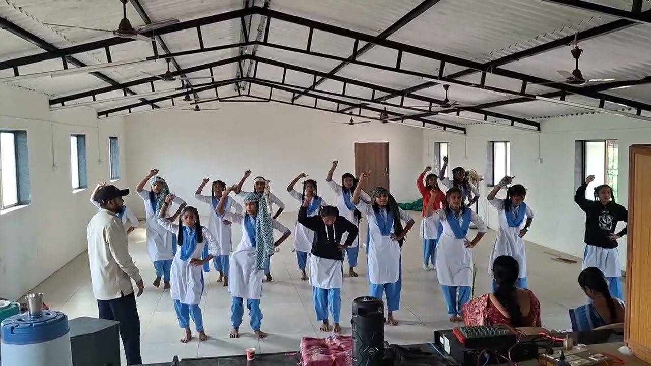 Lalo.....song/Dance By /hirenpatel/hiren_king_08 #choreography #dance #music #song 