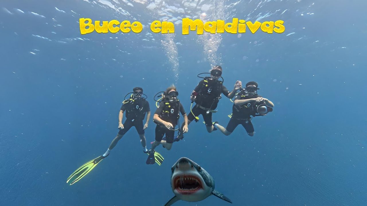 SUBMARINISMO EN MALDIVAS