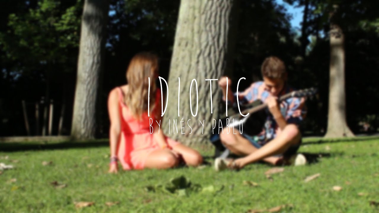 Presentación de Idiotic by Inés y Pablo