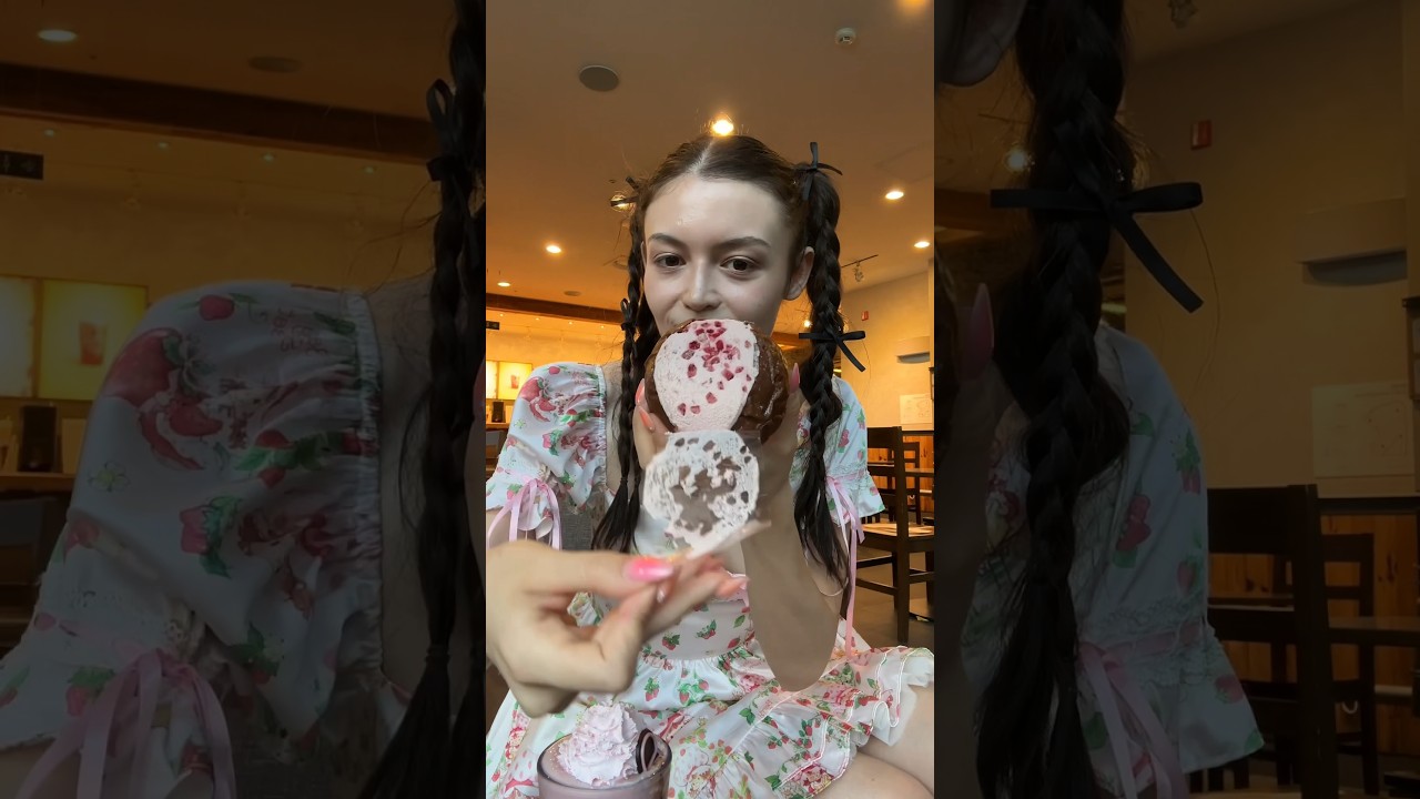 Kore&rsquo;de Blackpink Starbucks Atıştırmalıklarını Deniyorum! #starbucks #koreanfood #blackpink