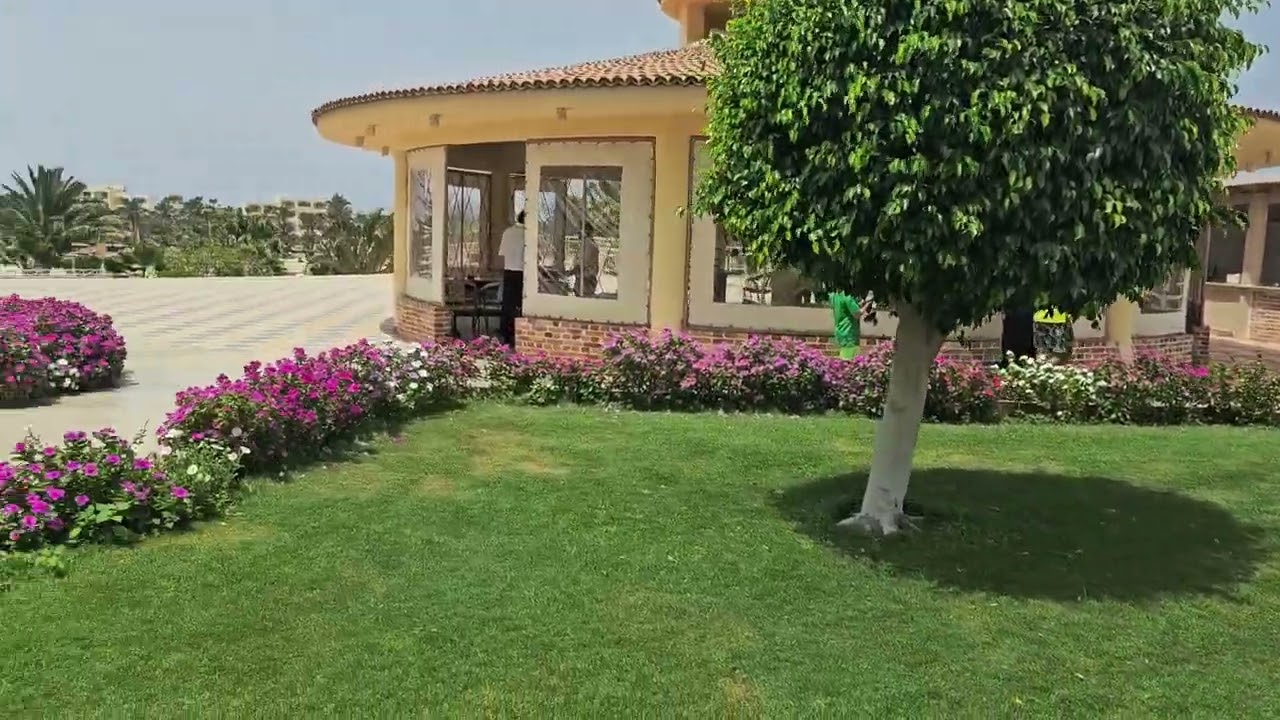 Royal Brayka Beach květen 2024