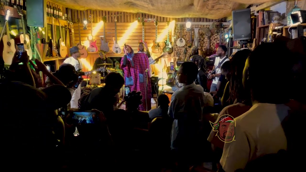 AMILEENA performing HAPO ZAMANI cover by MIRIAM MAKEBA