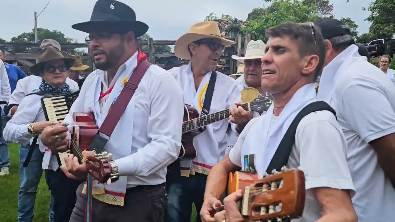 Folia de Reis Caminhantes do Oriente, Embaixador Luiz Otaviano.