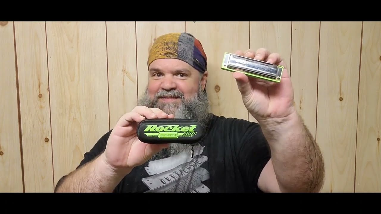 Unboxing Hohner Rocket Amp A, 12/3/23 - Easy Harmonica Blues