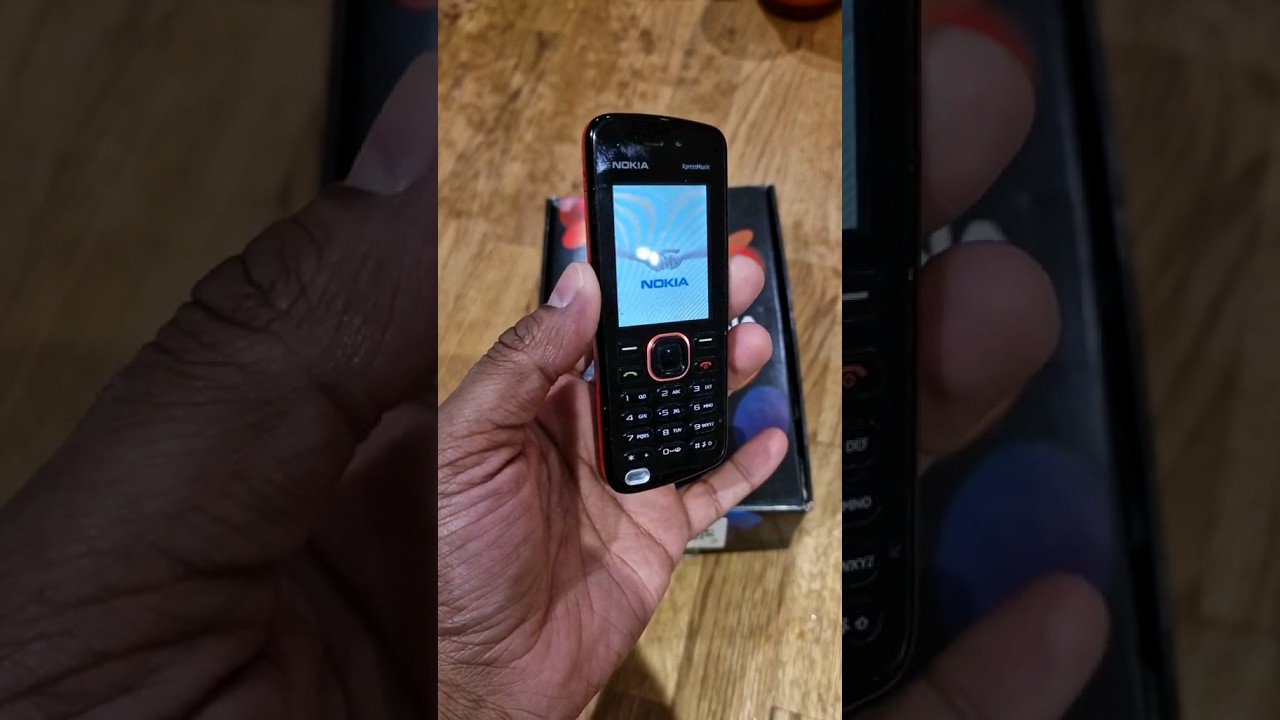Unleashing Retro Vibes: Nokia 5220  Nostalgic Walkthrough! #oldgadgets