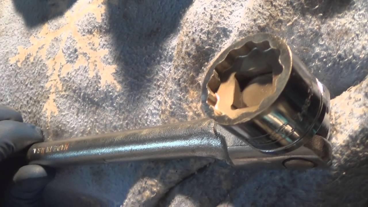 2001 Chrysler 300M inner tie rod bushing replacement, Pt 2