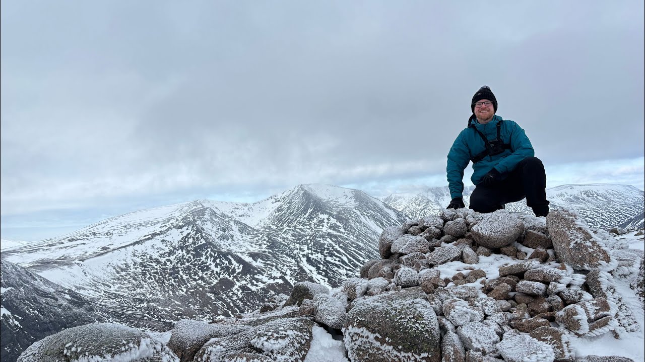 Carn a’Mhaim - Beauty in The Cairngorms for my first Munro of 2025