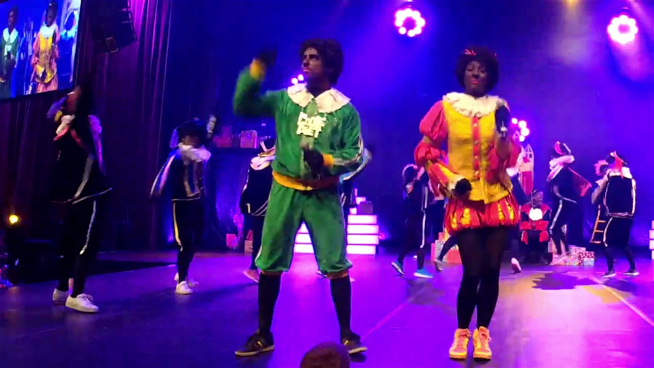 LIVE: DE DAKENDANS - COOLE PIET & DANSPIET (2016) @ Het Club van Sinterklaas Feest 2016
