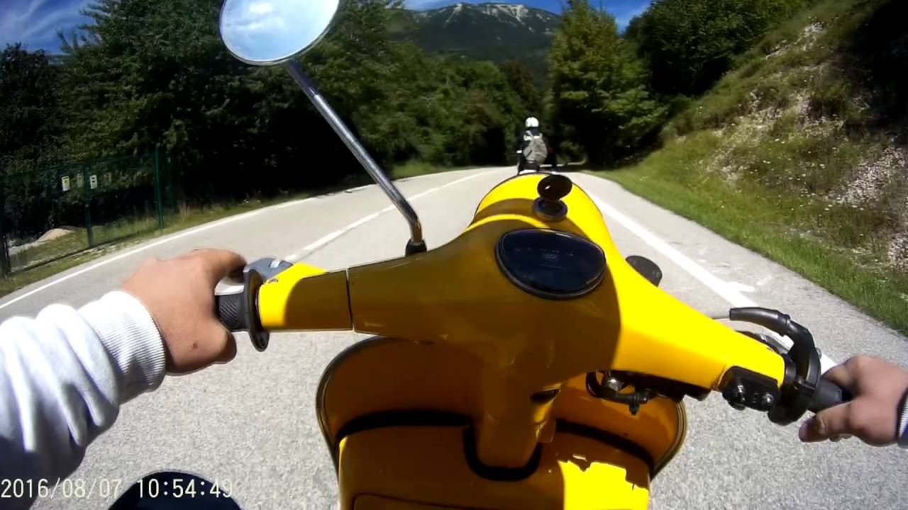 On board Vespa Falc racing 57*51 traversino road trip to Montebaldo