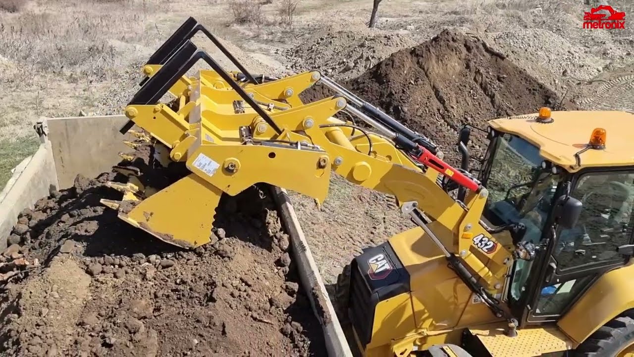 New Cat 432 - First job