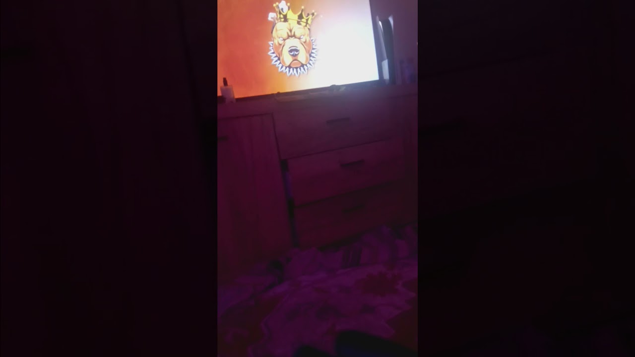 megalosa se tixous pou exoun mnimi
