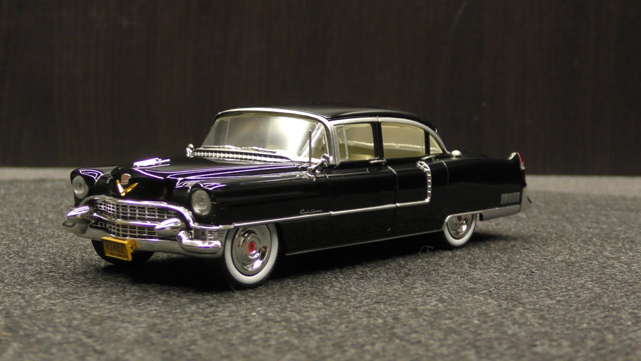 460. The Godfather - 1955 Cadillac Fletwood Series 60 - 1/24 Green Light