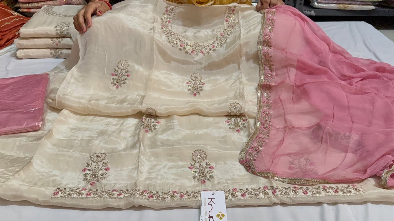 स्पेशल !! 🎁 नेत्रा और कृपाली ब्रांड latest collection 🌹 @himanshuclothhouse #sale #new #trending 