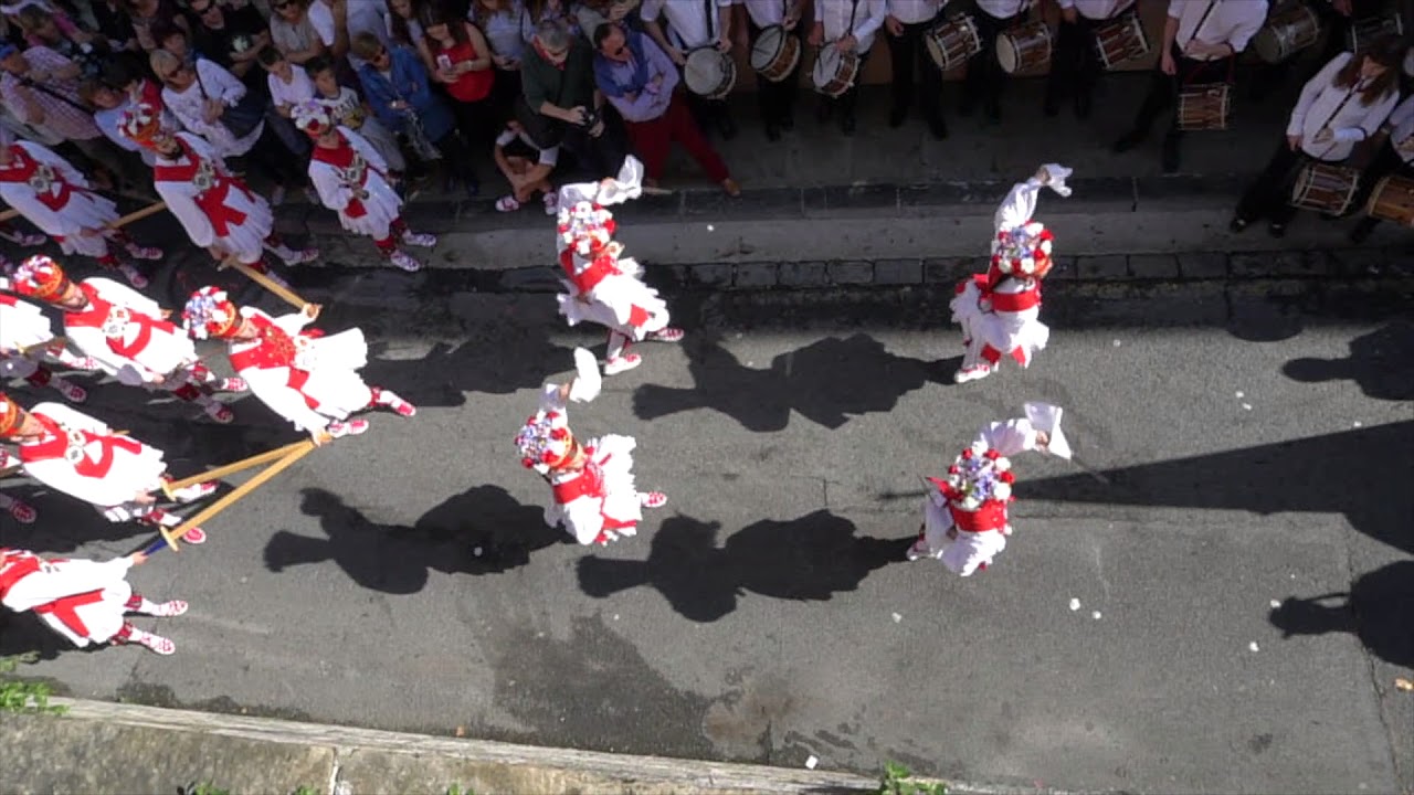 DANTZARIS DUGUNA /BAILE EN HONOR AL SANTO