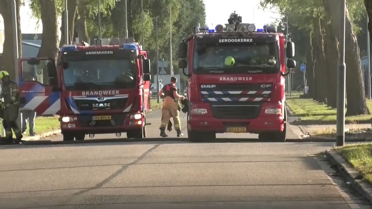 [Grote Brand] Grote brand Transport bedrijf Wielemaker middelburg meerdere vrachtwagens in brand! 