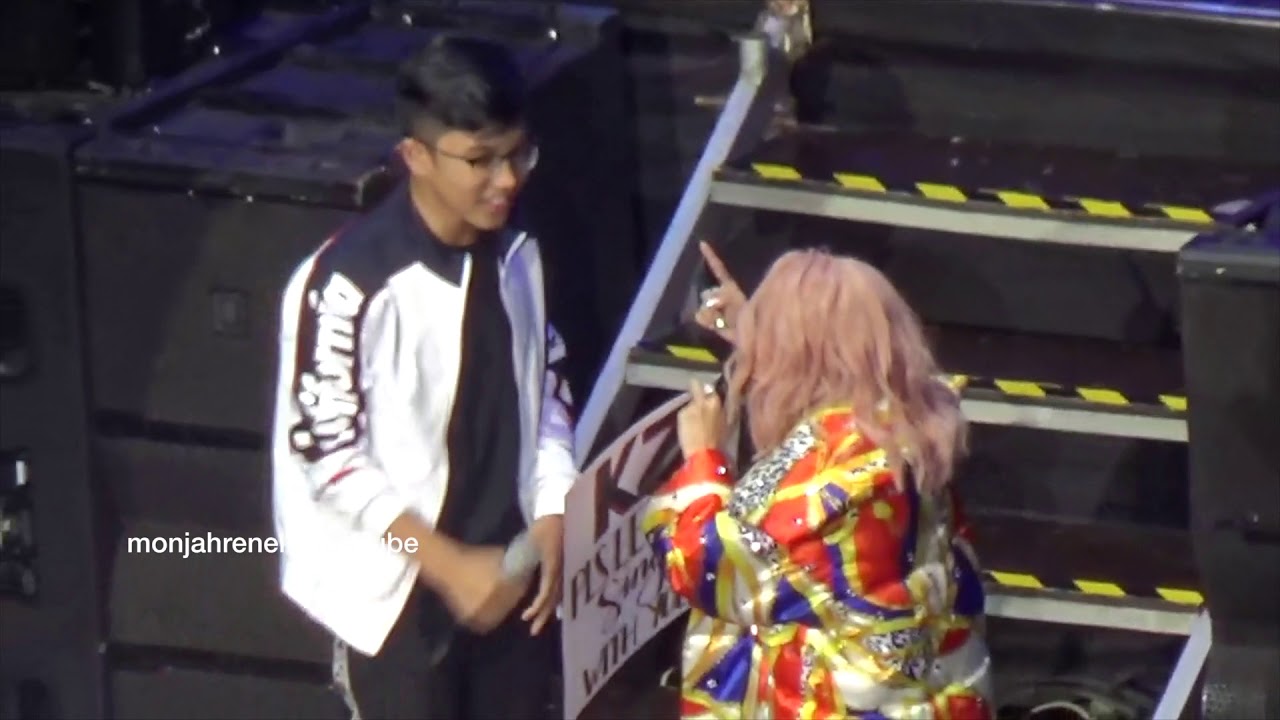 KZ Duet with Gian Bernardino (Two Less Lonely People in the World) -  [Supreme KZ Tandingan Concert]