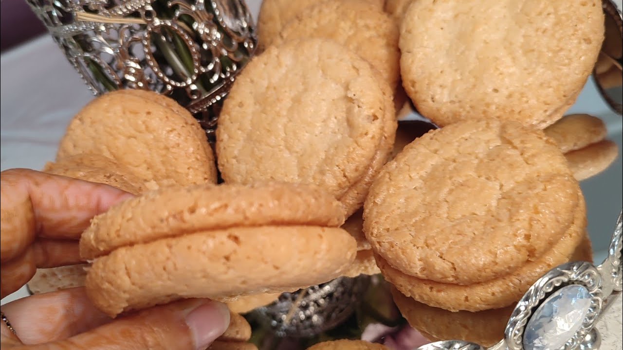 Macarons à la marocaine à la noix de coco 🥥 très facile seulement 3 ingrédients 😱#macaron