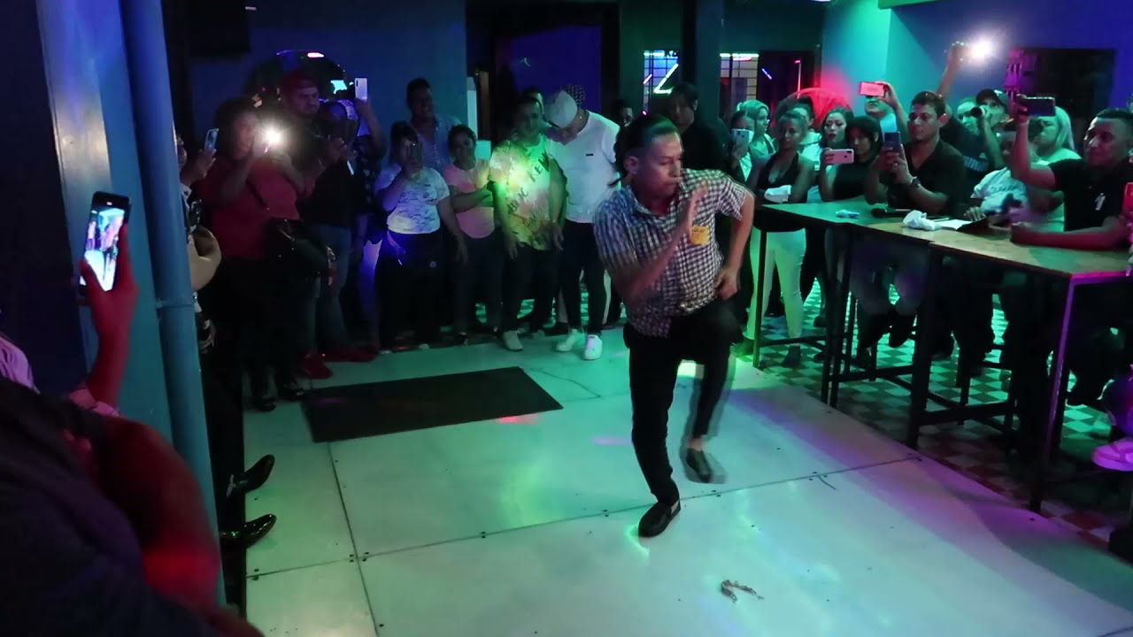 recordando viejos tiempos de  Hard  house