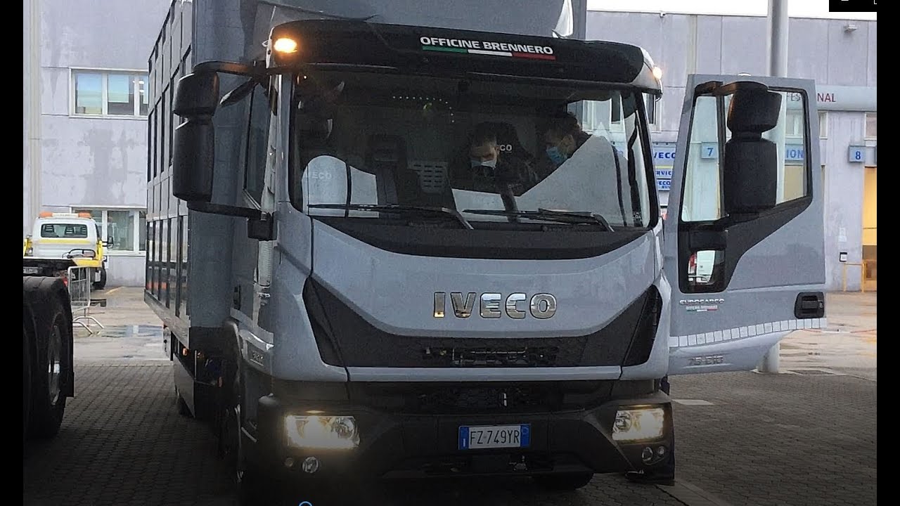IVECO Eurocargo 75-210 con allestimento animali vivi