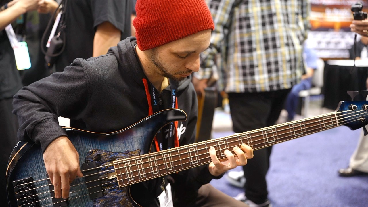 Guy Bernfeld plays S2 5string at NAMM 2026