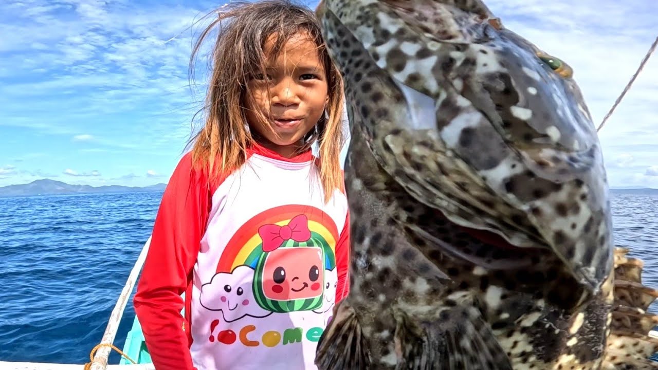 Malaki pa sa Bata Ang giant grouper NATO!