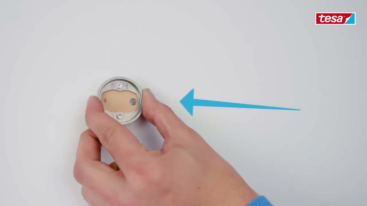 How to hang tesa&reg; Ekkro toilet brush without drilling into the wall