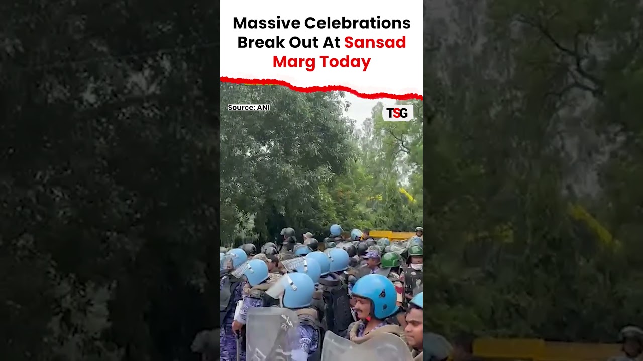Sansad Marg Erupts in Celebration | Massive Crowd & Exclusive Updates | CJP Protest | TSG