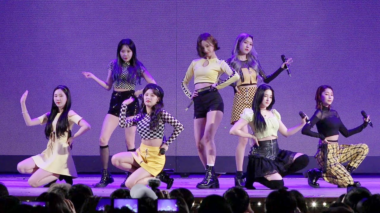 190323 모모랜드(MOMOLAND) Full ver. 암쏘핫 + 뿜뿜 (I'm So Hot + BBoom BBoom) 4K 직캠 by 비몽