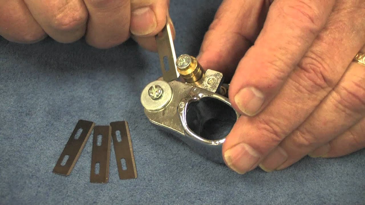 How To Use The Australian Strander On Leather