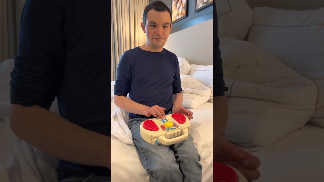 1995 in Playskool/hasbro select a station toy radio possible prototype ￼￼