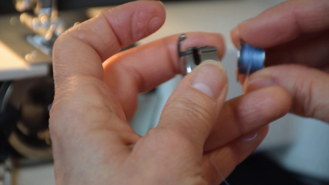 Pfaff sewing machine - 3 - Bobbin into machine