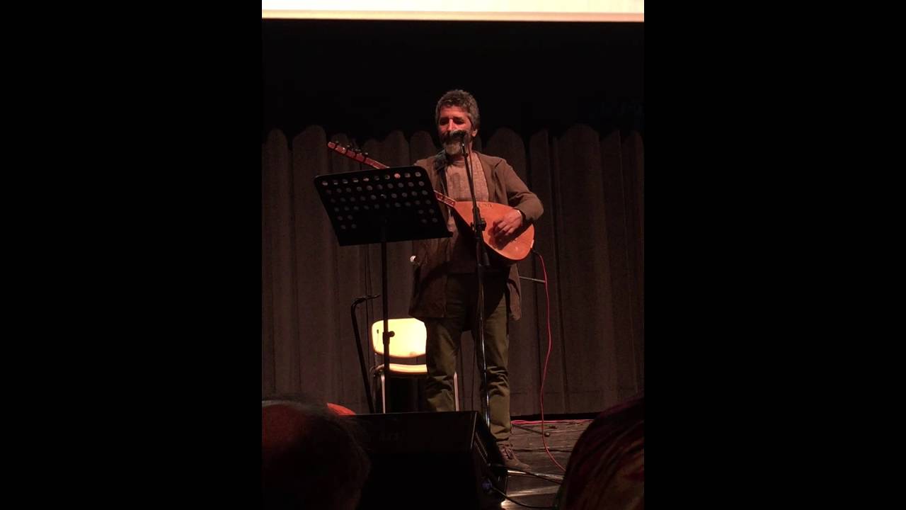 Ali Kınık - Ali Ayşe'yi seviyor (Rize Konseri 27 şubat 2016)