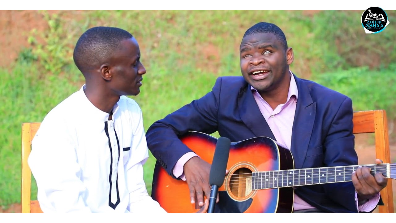 UBUHAMYA: Nguyu Manowa wa muhanzi ufite ubumuga bwo kutabona mwadusabye gushaka muri benshi