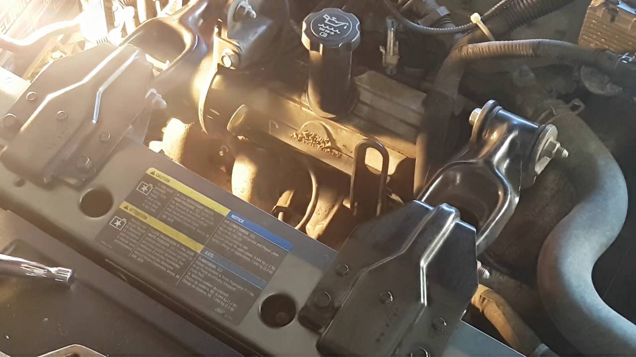 2004-2008 Pontiac Grand Prix - Change Spark Plug