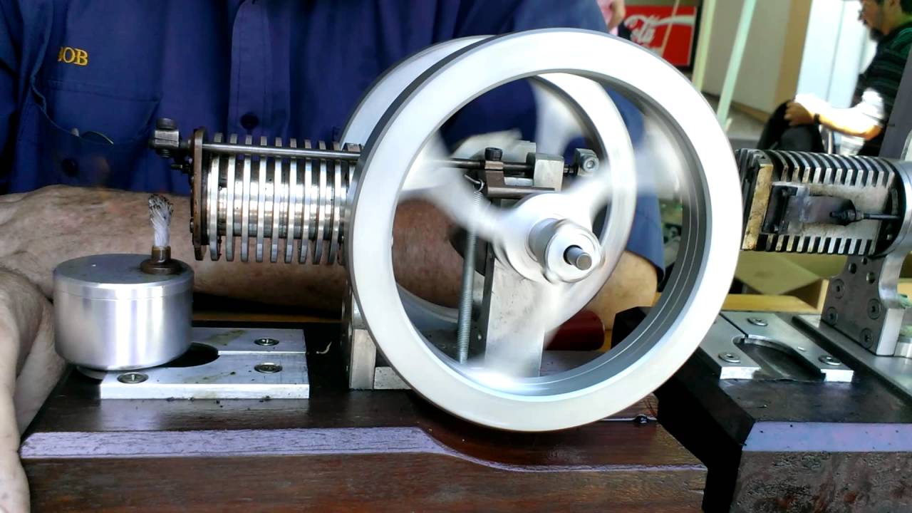Stirling engines at the caloundra markets