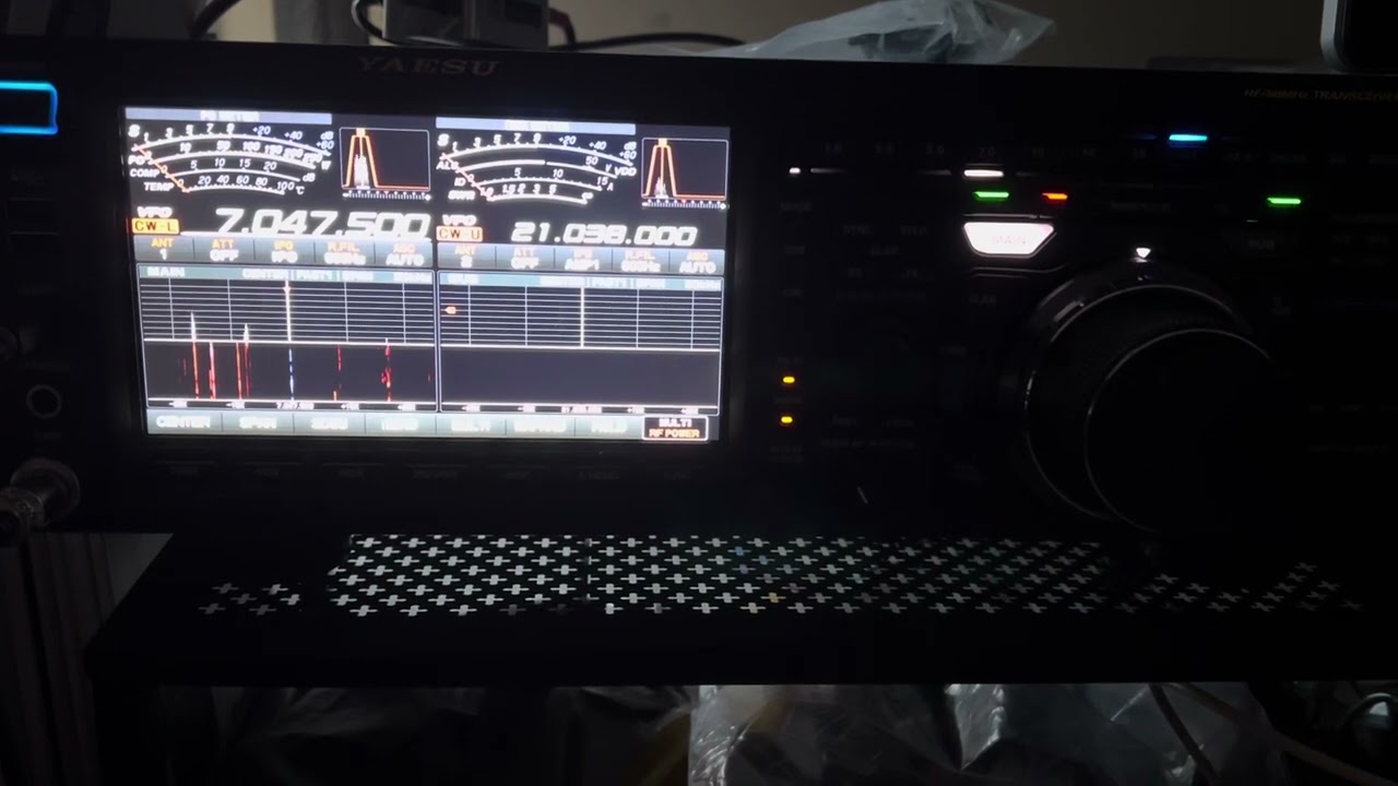 Uncharacteristic fluttering of tones from W1AW during solar storm. 