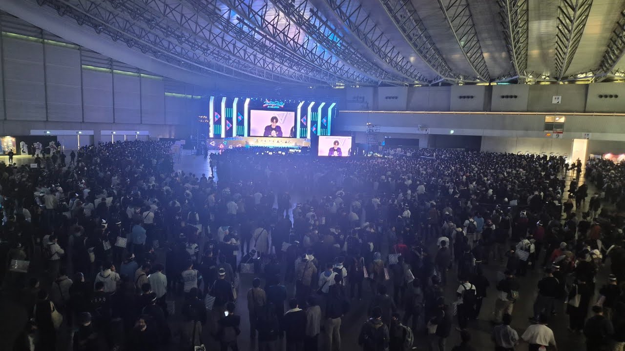 블루 갓카이브!