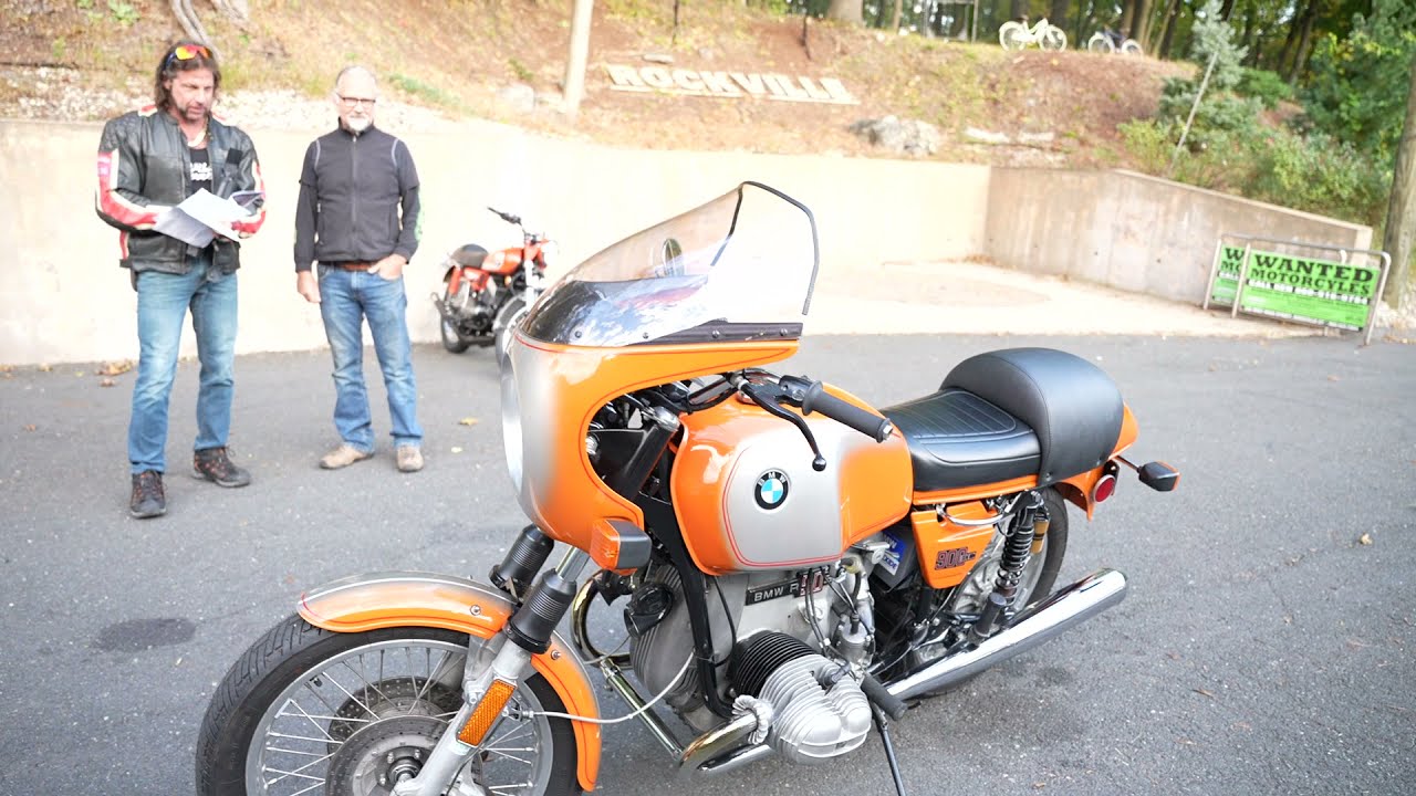 PRISTINE 1975 BMW R90S WITH ONLY 19K MILES!