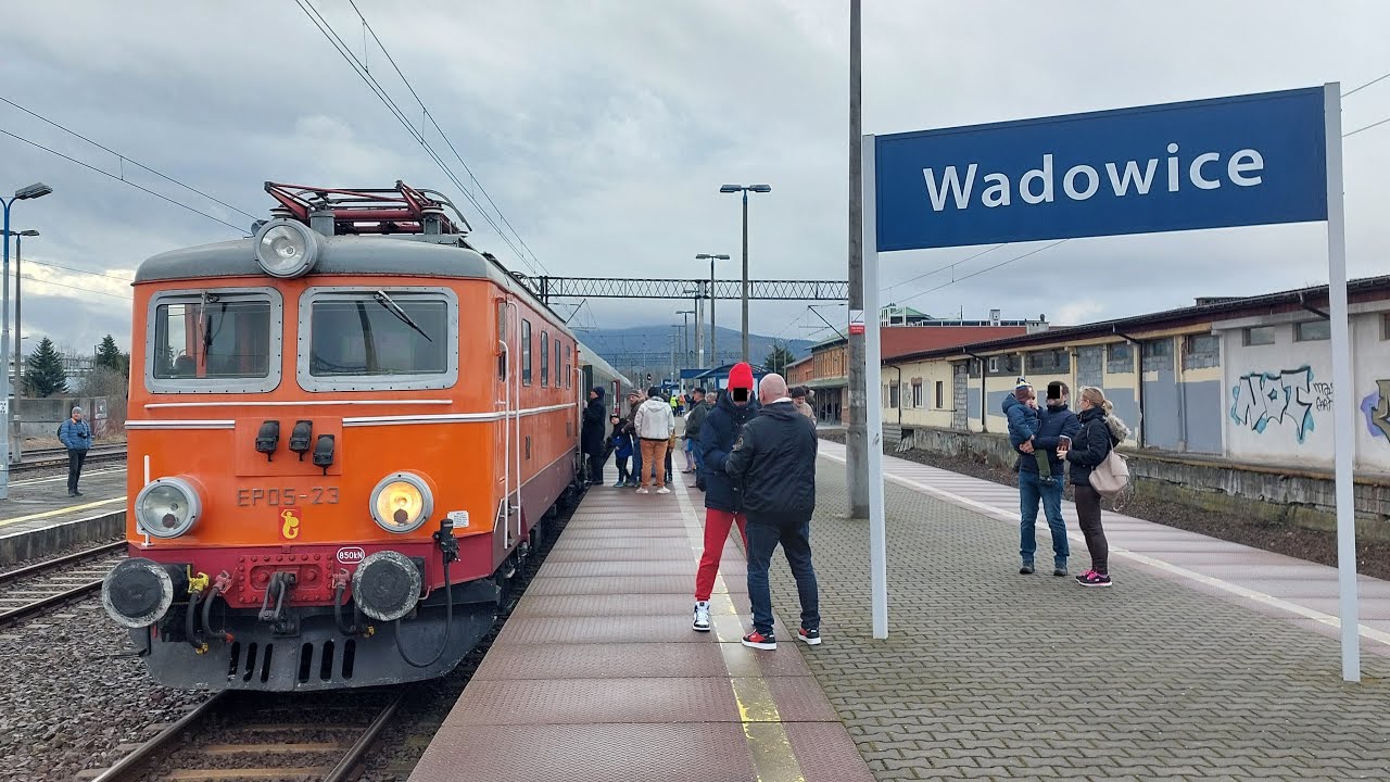 Pociąg turystyczny BESKIDY Wadowice - Żywiec TurKol 2024